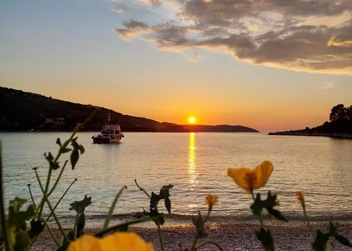 Kalamionas & Lägenhet Kassiopi