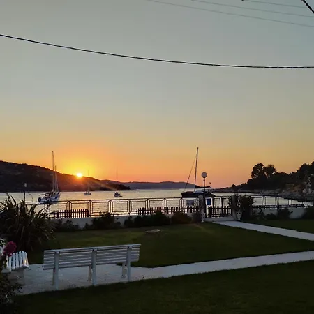 Kalamionas & * Kassiopi