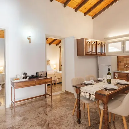 Kalamionas Studios & *