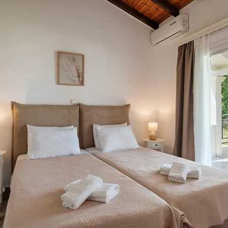 Kalamionas & * Κασσιόπη